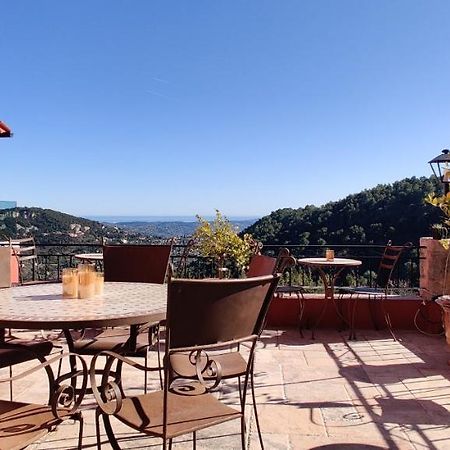 Bed and Breakfast Mas Des Buscades Cabris Exterior foto