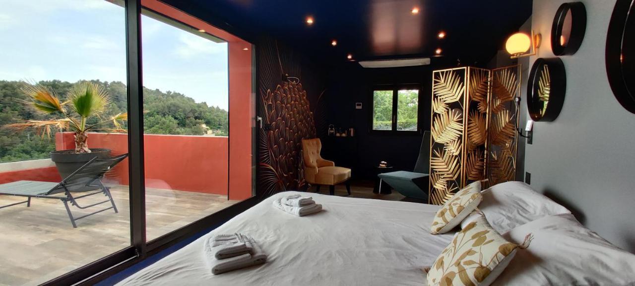 Bed and Breakfast Mas Des Buscades Cabris Exterior foto
