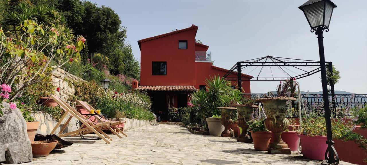 Bed and Breakfast Mas Des Buscades Cabris Exterior foto