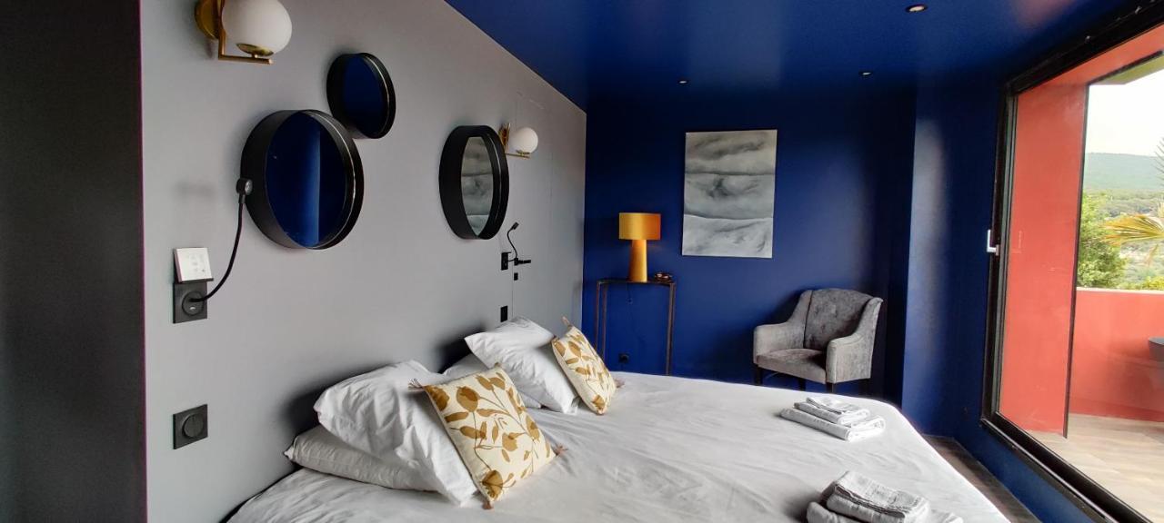Bed and Breakfast Mas Des Buscades Cabris Exterior foto