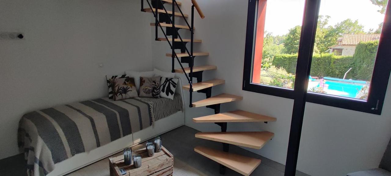 Bed and Breakfast Mas Des Buscades Cabris Exterior foto